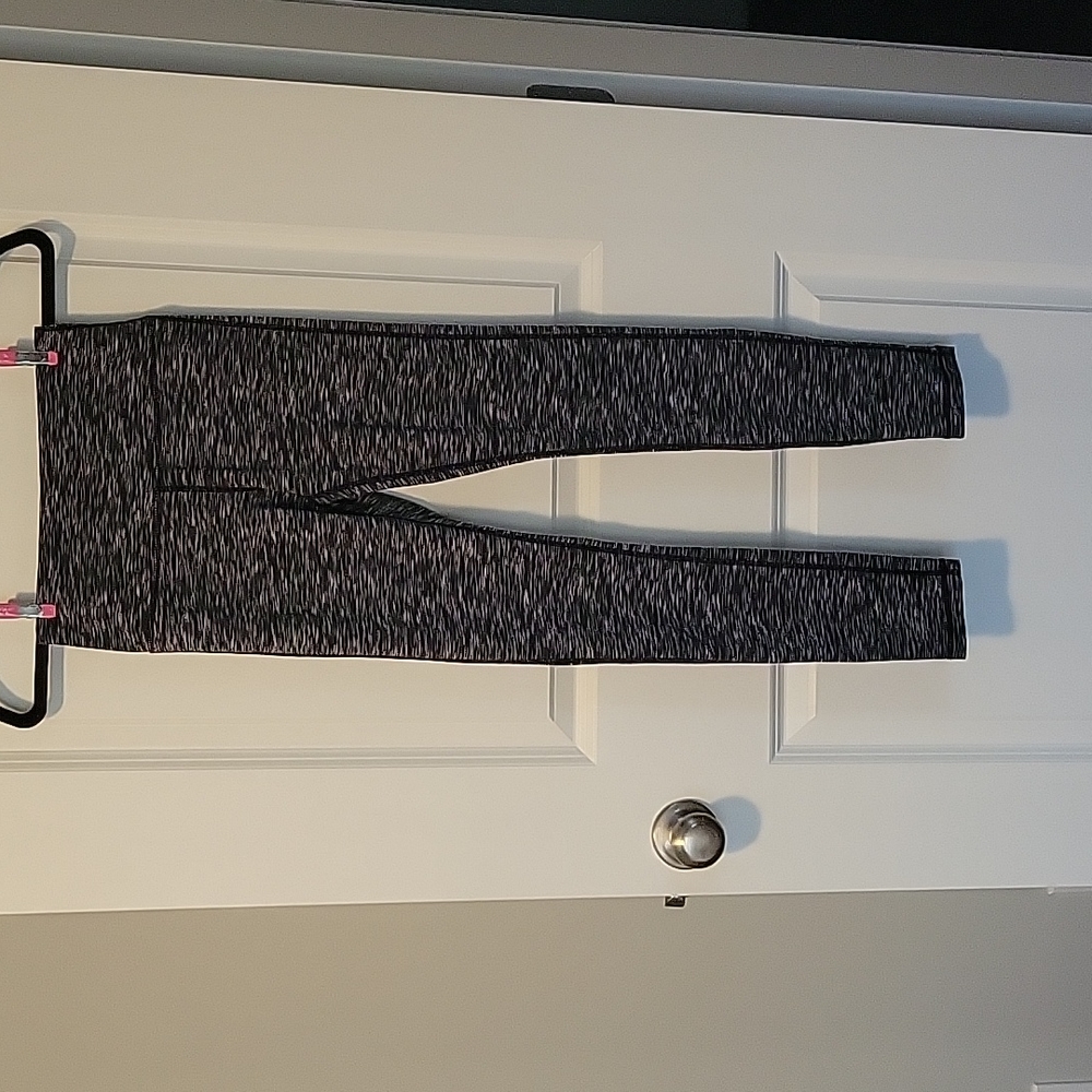Queenie KE Leggings